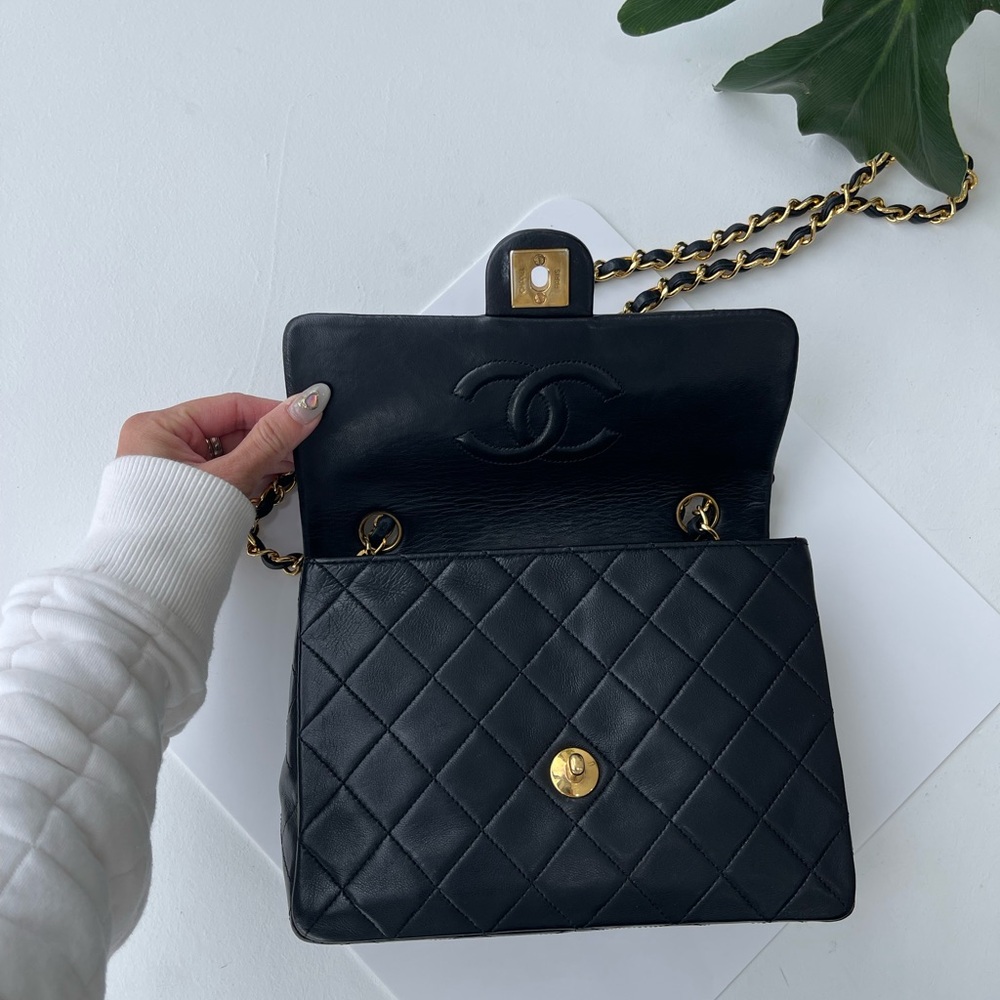 Chanel Vintage Mini Square 24k Ghw - Picture 5 of 8